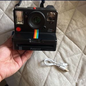 Polaroid onestep+